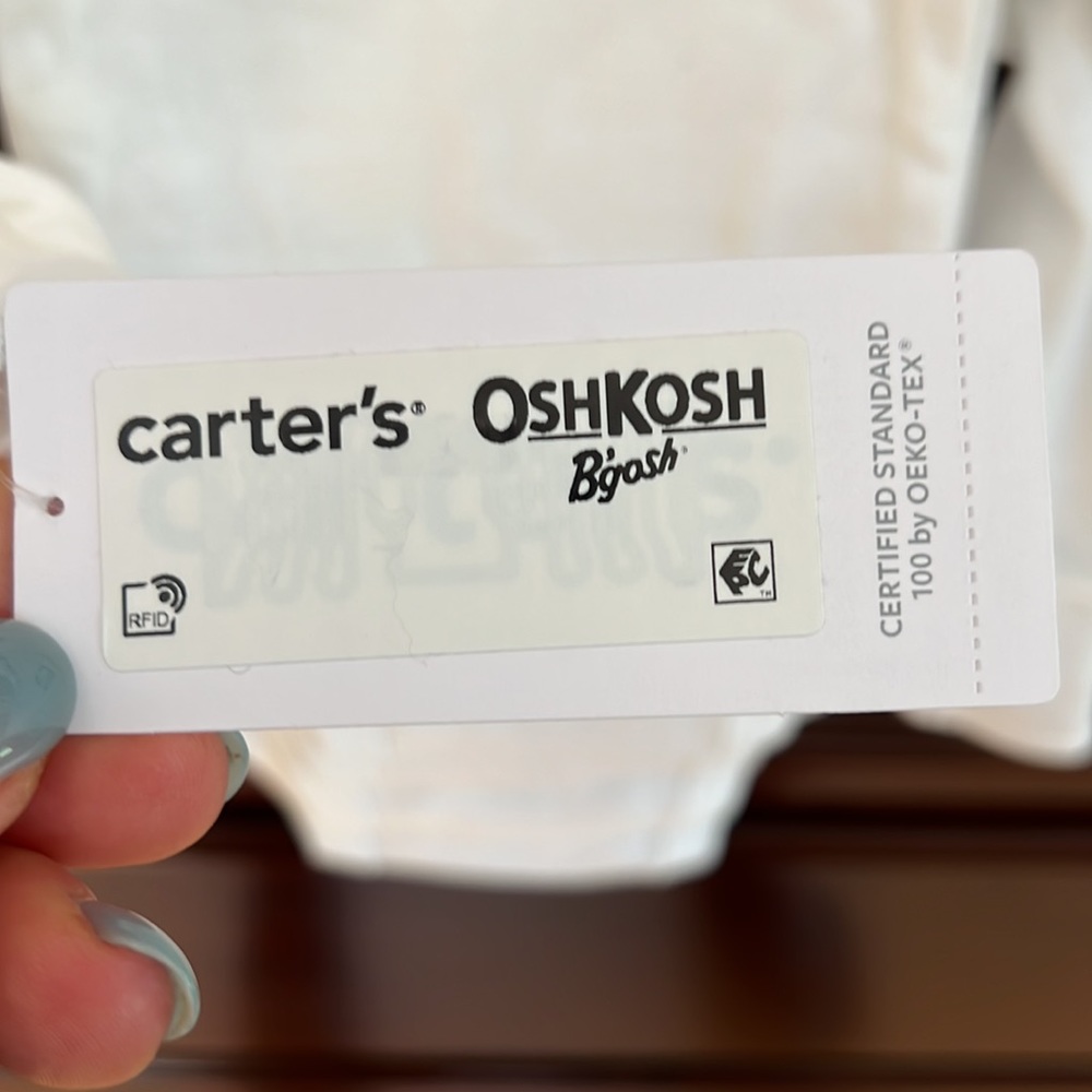 (4) Carter NWT Infant White long sleeve body suits - Picture 5 of 7